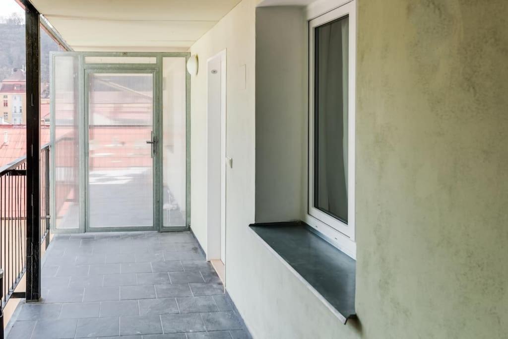 Apartment Deluxe Mansard In Karlin